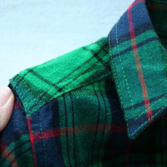 GREEN FALL FLANNEL BUTTON DOWN SHIRT PLAID BOYS 4 5 XS WARM AUTUMN LAYERING TOP - Picture 3 of 12